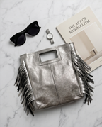 Bolso Flecos Piel Metalizado Plata