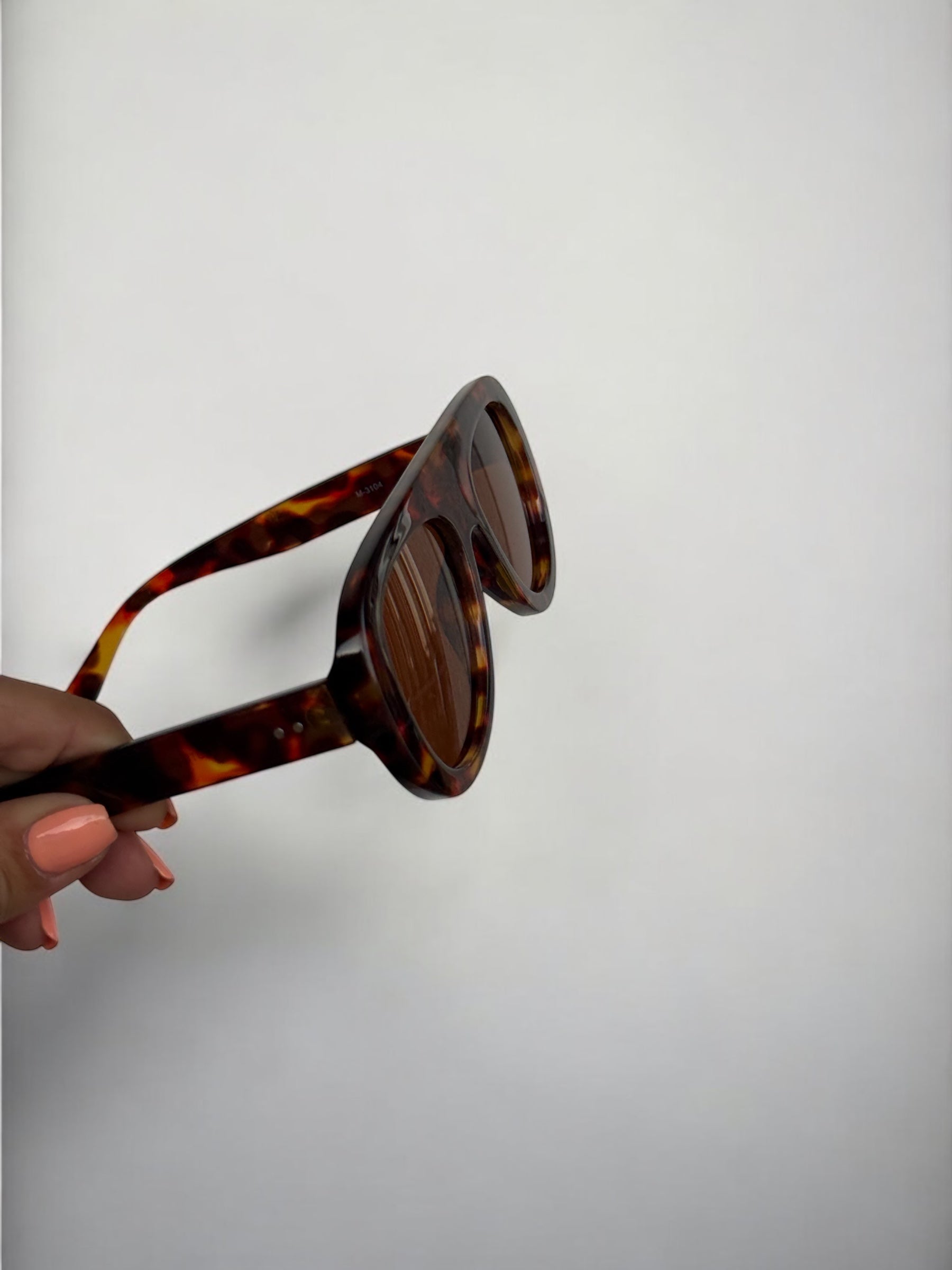 GAFAS DE SOL ROUND BROWN
