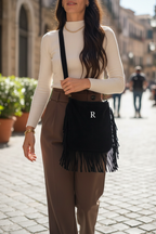 BOLSO SACA BANDOLERA FLECOS - NEGRO