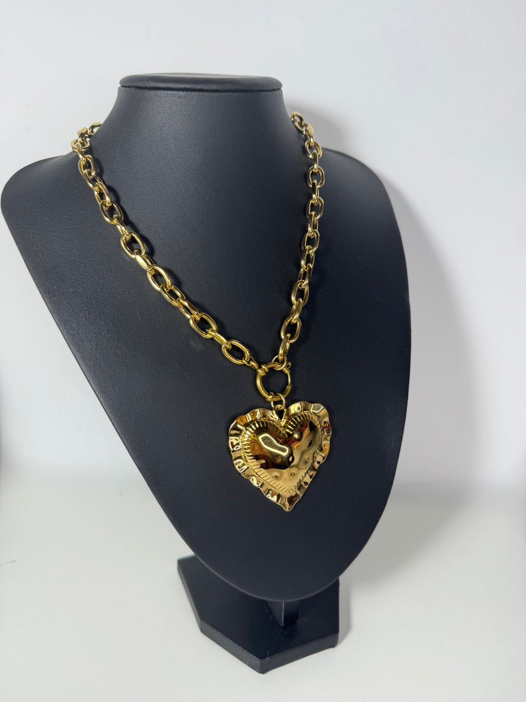 COLLAR MAXI CUORE